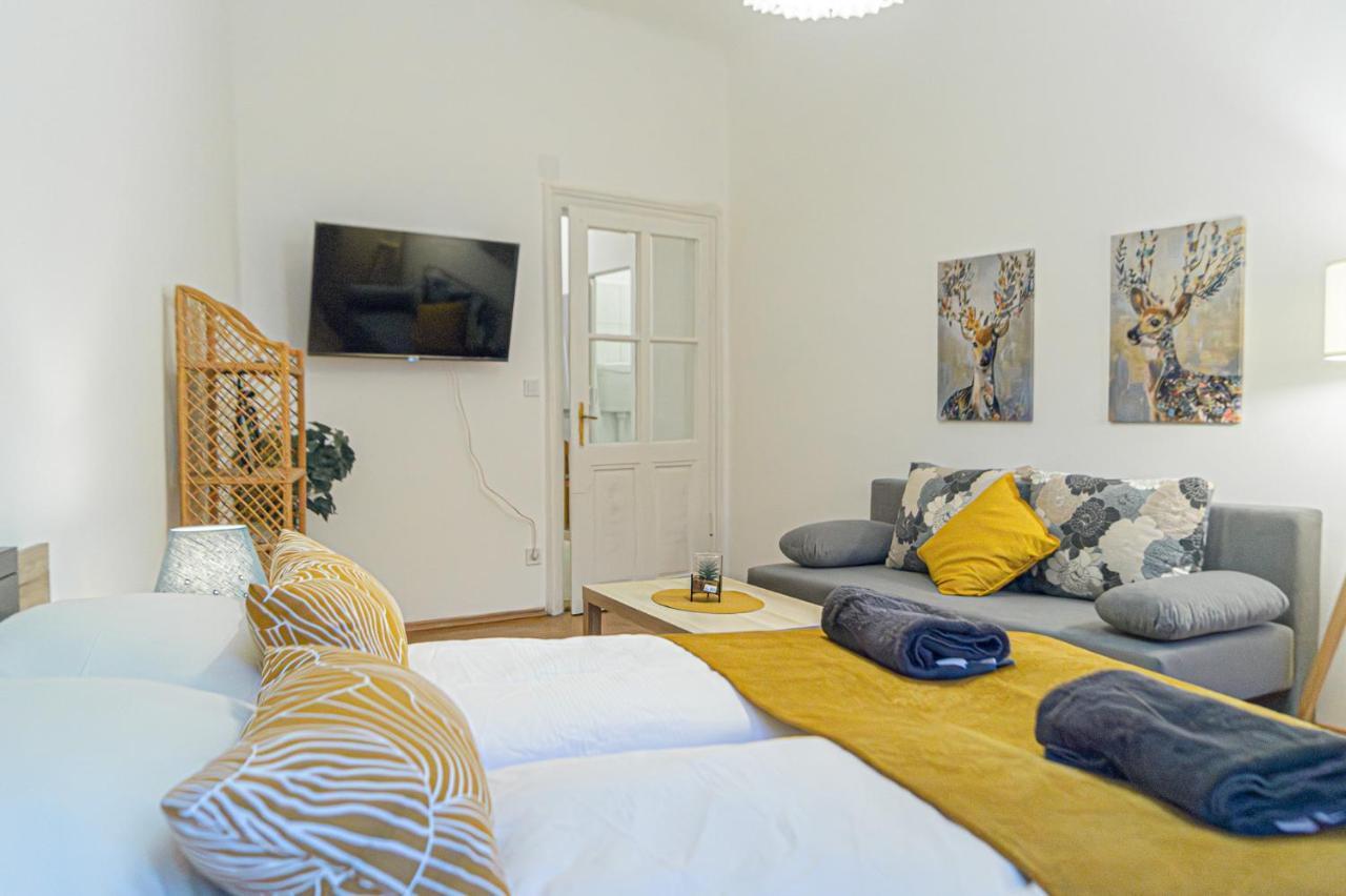 Economy 1Br Apartment Well Connected To The Whole City Vienne Extérieur photo